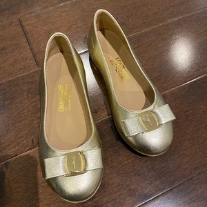 Ferragamo kids Mini Varina Gold Ballet shoes girls